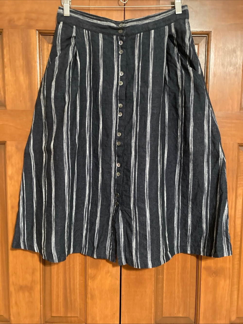 Garnet Hill Navy and White Stripe Button-Front linen A-Line Skirt size 8